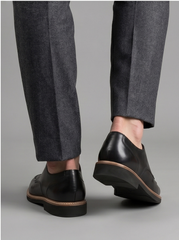 Black Plain-Toe Apron Derby