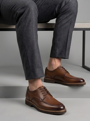 Tan Burnished Apron Derby
